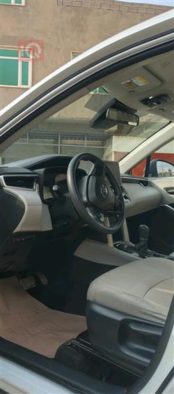 تۆیۆتا کۆرۆلا کرۆس